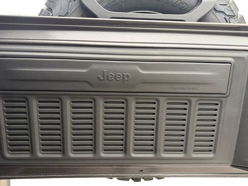 New 2026 Jeep Wrangler Unlimited Rubicon image 24