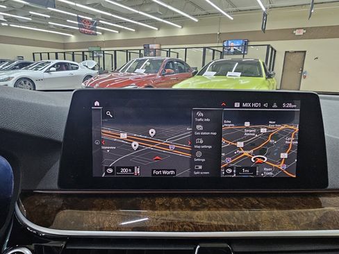 Used 2020 BMW 530i w/ Convenience Package image 34