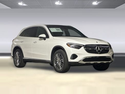 Used 2026 Mercedes-Benz GLC 300 4MATIC image 6