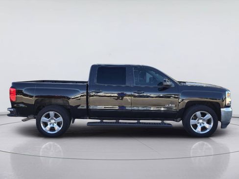 Used 2017 Chevrolet Silverado 1500 LT w/ Texas Edition RWD image 6
