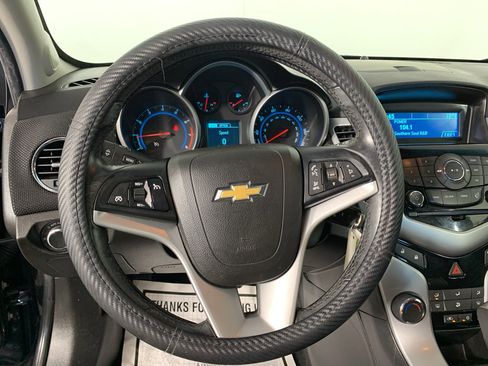 Used 2014 Chevrolet Cruze LT image 56