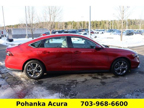 Used 2023 Honda Accord EX image 8