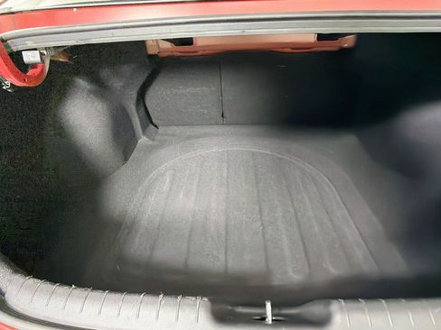 Used 2025 Hyundai Elantra SEL FWD image 28
