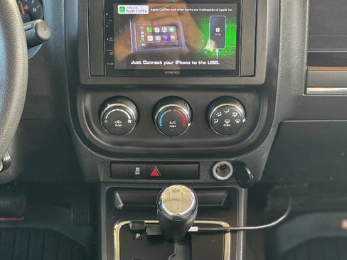 Used 2014 Jeep Patriot Sport w/ Power Value Group image 13