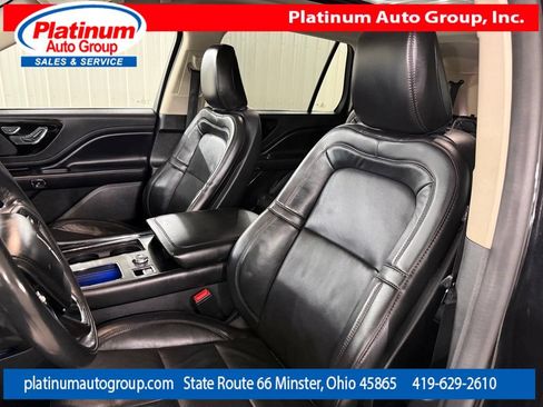 Used 2022 Lincoln Aviator Reserve w/ Equipment Group 201A AWD/4WD image 11