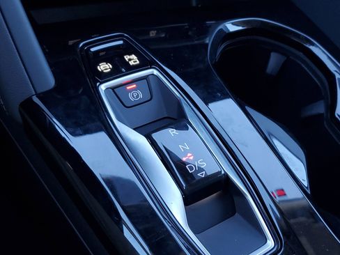 New 2025 Audi Q5 Premium Plus image 30