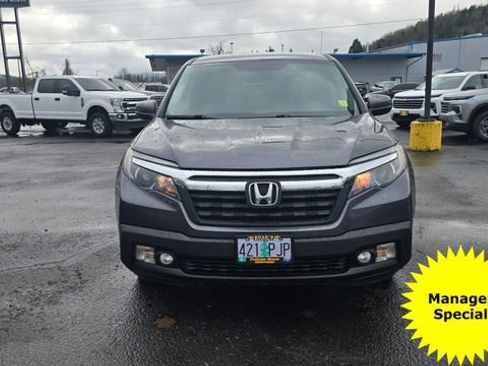 Used 2017 Honda Ridgeline RTL image 2