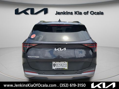 New 2026 Kia Sportage EX w/ EX Panorama Roof Package image 4