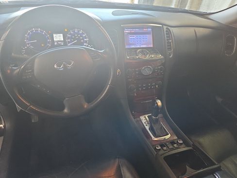 Used 2017 INFINITI QX50 2WD w/ Deluxe Touring Package image 10