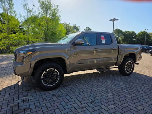 New 2026 Toyota Tacoma TRD Sport RWD image 3