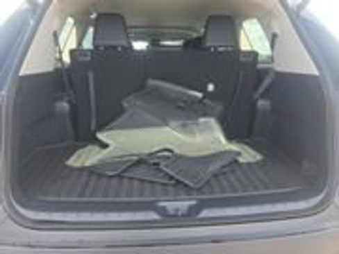 Used 2025 Toyota Grand Highlander XLE FWD image 20