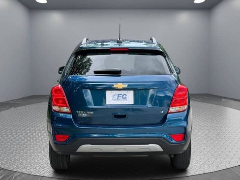 Used 2020 Chevrolet Trax LT w/ LT Convenience Package AWD/4WD image 5