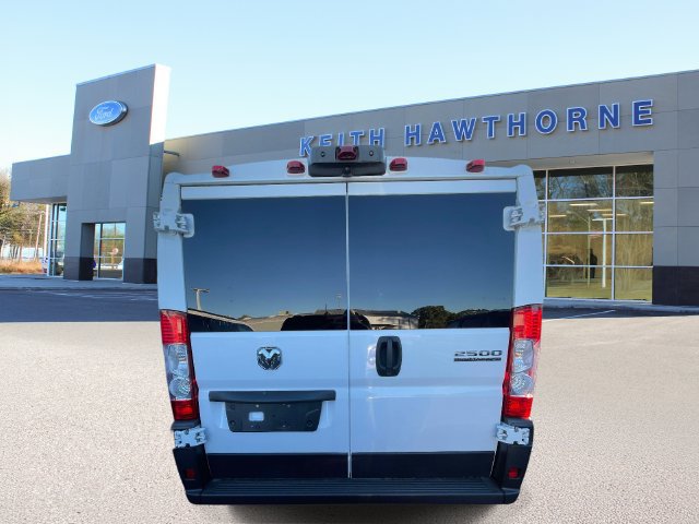Used 2025 RAM ProMaster 2500 w/ U-Haul Equipment Group FWD image 5