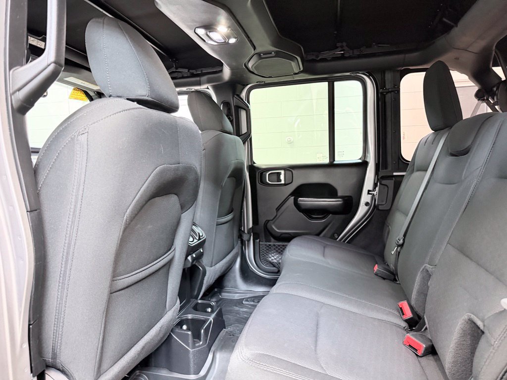 Used 2020 Jeep Wrangler Unlimited Sport S AWD/4WD image 19