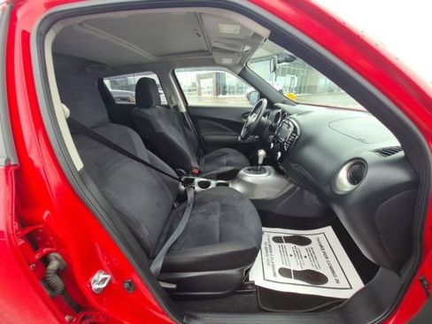 Used 2015 Nissan Juke SV w/ Technology Package image 12