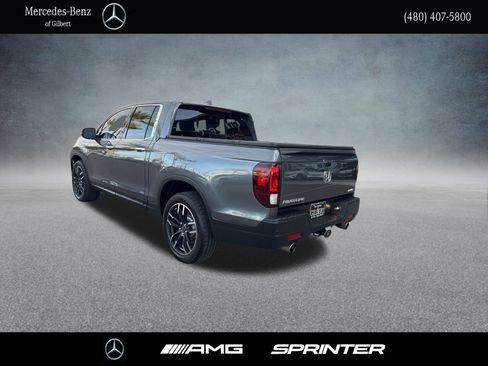 Used 2023 Honda Ridgeline RTL-E image 3