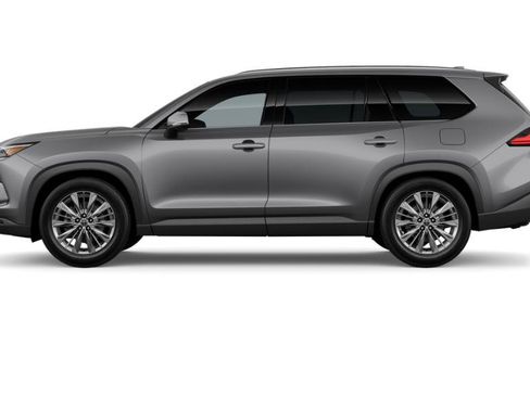 New 2026 Toyota Grand Highlander Platinum image 3