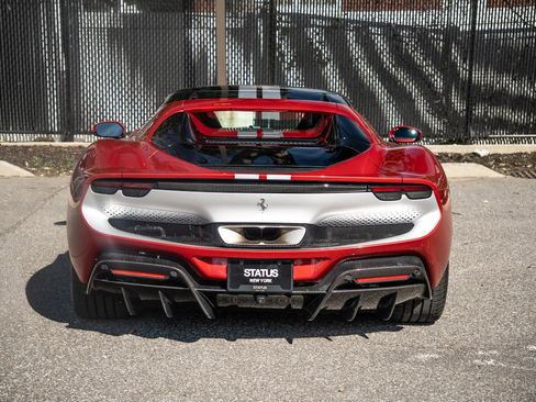 Used 2023 Ferrari 296 GTS RWD image 28