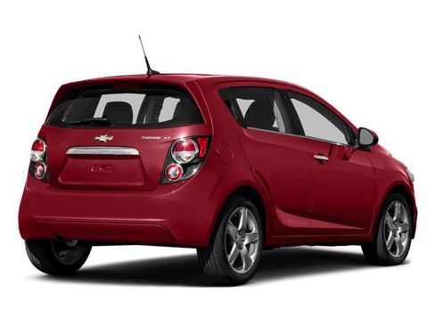 Used 2016 Chevrolet Sonic LT FWD image 32