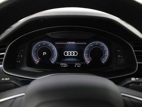 Used 2023 Audi Q7 2.0T Premium Plus w/ Premium Plus Package image 22