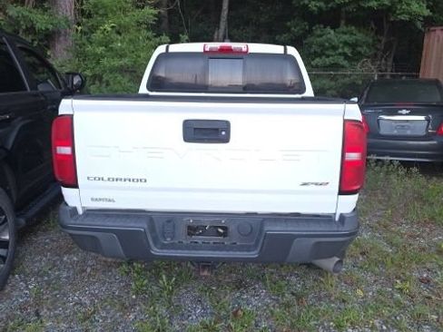 Used 2021 Chevrolet Colorado ZR2 AWD/4WD image 12