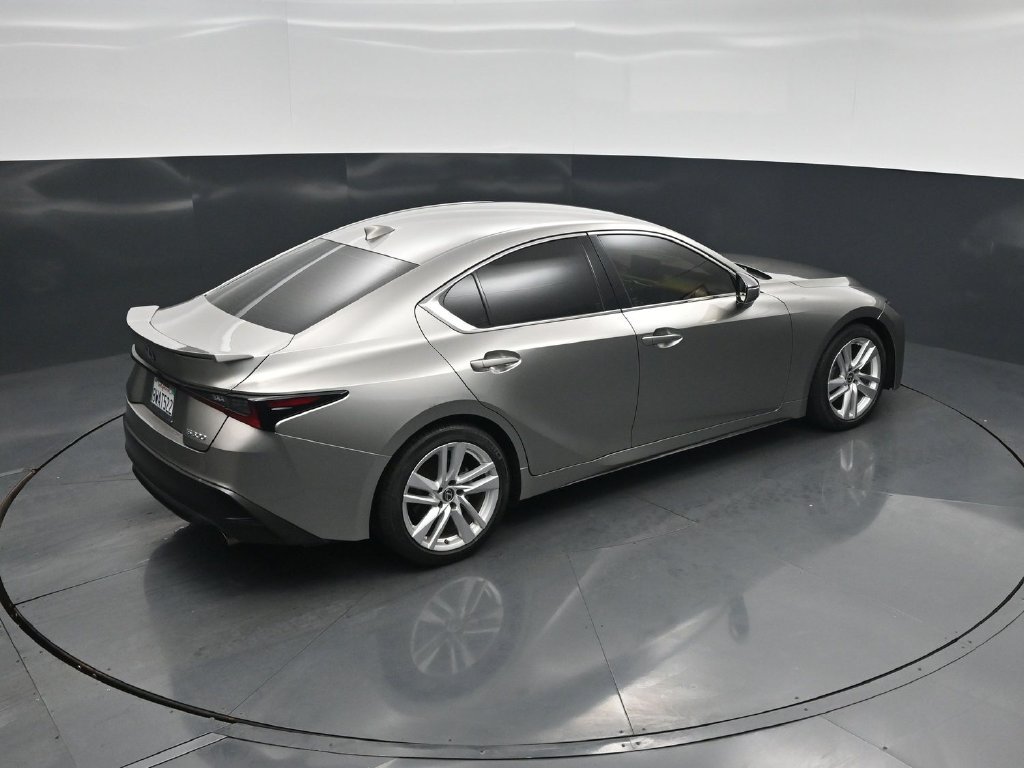 Used 2021 Lexus IS 300 w/ Accessory Package RWD image 33