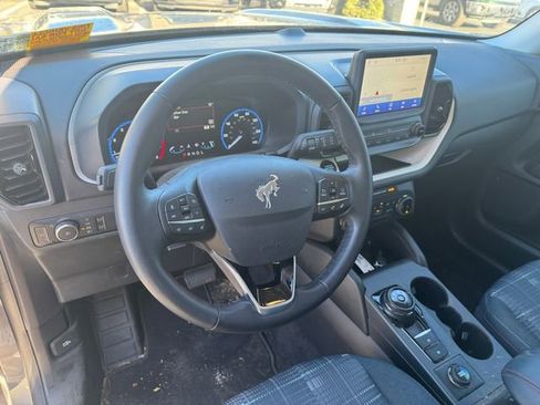 Used 2024 Ford Bronco Sport Heritage w/ Heritage Convenience Package image 12