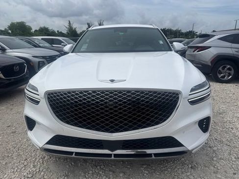 Used 2023 Genesis GV70 2.5T w/ Advanced Package AWD/4WD image 2