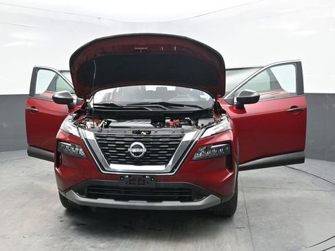 Used 2023 Nissan Rogue S AWD/4WD image 38