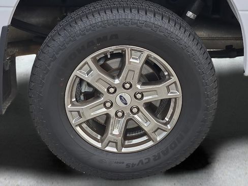 Used 2020 Ford F150 XL w/ Equipment Group 101A Mid AWD/4WD image 8