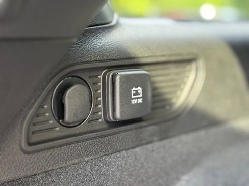 New 2025 Jeep Grand Cherokee Overland w/ Luxury Tech Group IV image 12