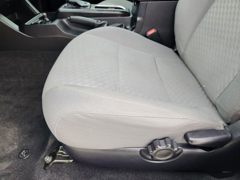 Used 2021 Toyota Tacoma SR image 20