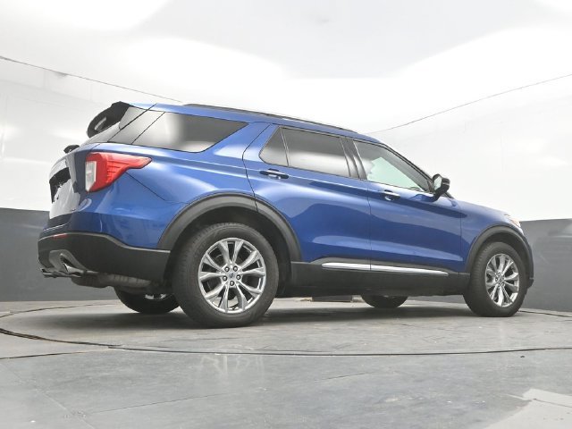 Used 2021 Ford Explorer Limited AWD/4WD image 39