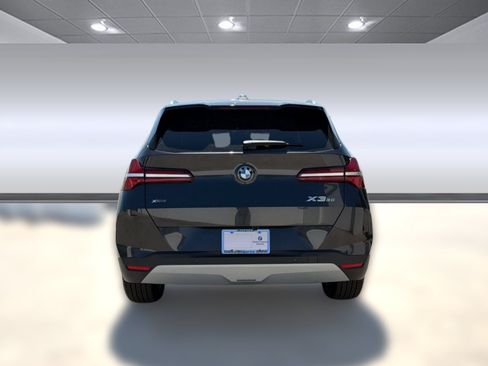 Used 2026 BMW X3 xDrive30i w/ Convenience Package AWD/4WD image 9