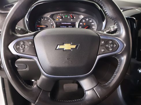 Used 2022 Chevrolet Traverse LT AWD/4WD image 3