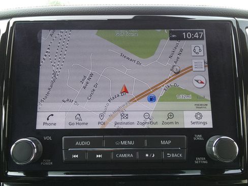 Used 2023 Nissan Titan Platinum Reserve w/ Moonroof Package image 25