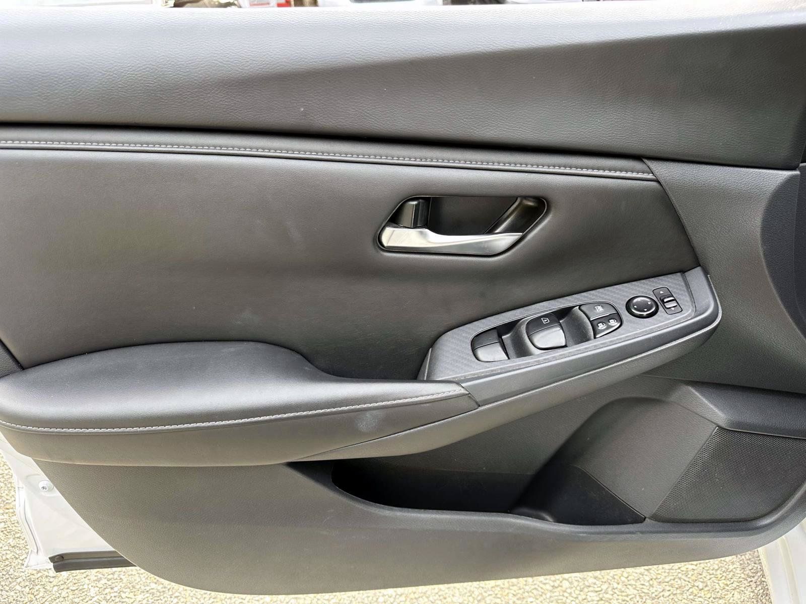 Certified 2023 Nissan Sentra SV w/ All-Weather Package FWD image 16