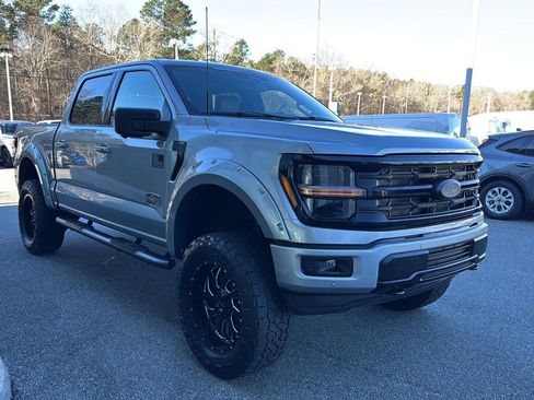 Used 2024 Ford F150 XLT w/ Equipment Group 302A MID image 6