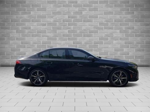 Used 2026 BMW 540i xDrive AWD/4WD image 4
