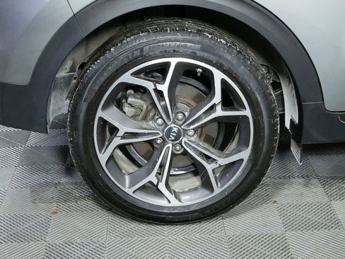 Certified 2020 Kia Sportage SX image 11