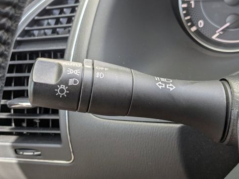 Used 2021 Nissan Armada Platinum image 6