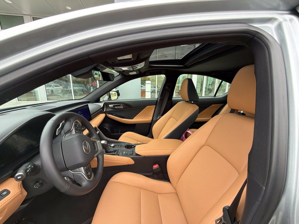 Certified 2026 Lexus IS 350 F Sport AWD/4WD image 15