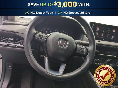 Used 2024 Honda Accord Touring image 18