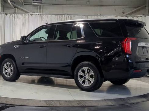 Used 2023 GMC Yukon SLE image 6