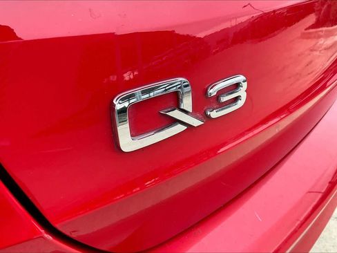 Used 2022 Audi Q3 2.0T Premium image 27