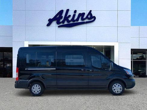 Used 2018 Ford Transit 350 XLT image 1