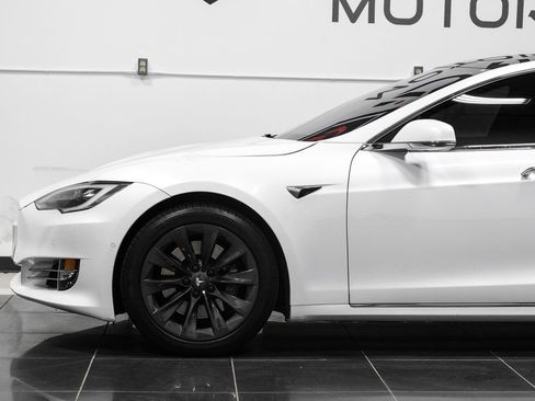 Used 2018 Tesla Model S 75D image 18