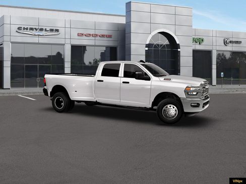New 2026 RAM 3500 Tradesman image 10
