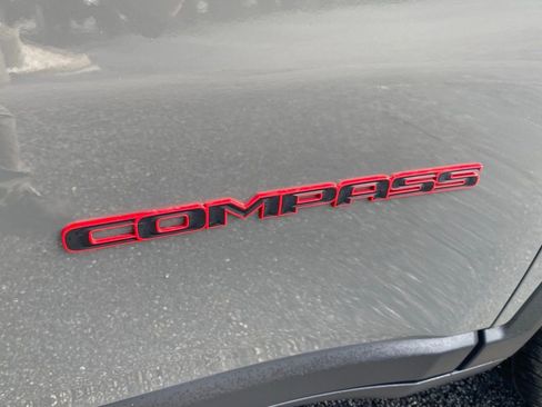 Used 2024 Jeep Compass Trailhawk image 18