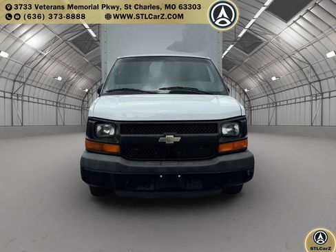 Used 2013 Chevrolet Express 3500 Extended image 8